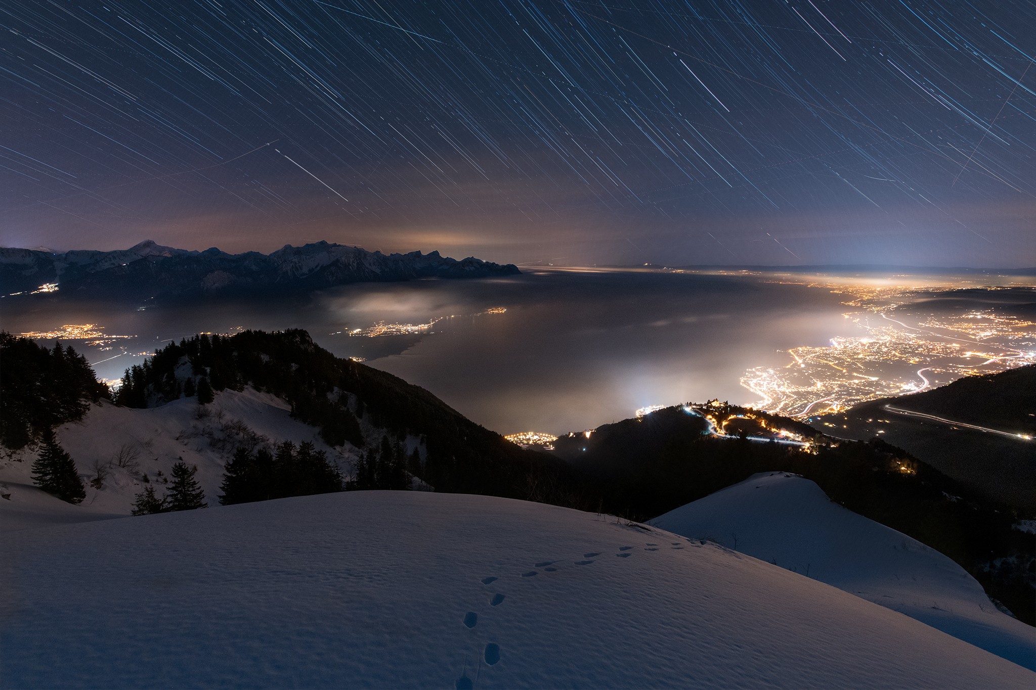 Star trail sur le Léman | Alpes Suisse © Pierre ROLIN - Photographe Nancy - Lorraine / Grand Est