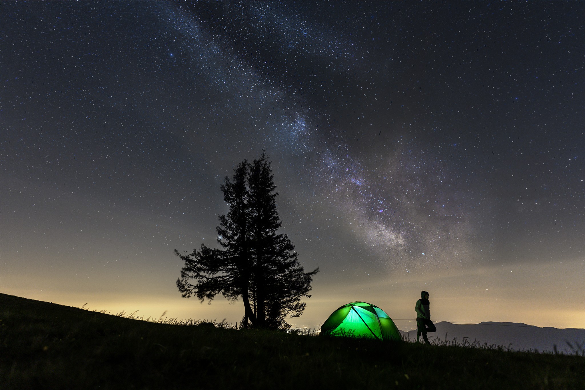 Voie lactée depuis la route des Crêtes, au pied du sapin | Vosges © Pierre ROLIN - Photographe Nancy - Lorraine / Grand Est