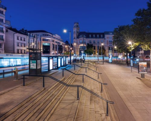 Le tram en pose longue à Nancy | Place de la République © Pierre ROLIN - Photographe Nancy - Lorraine / Grand Est
